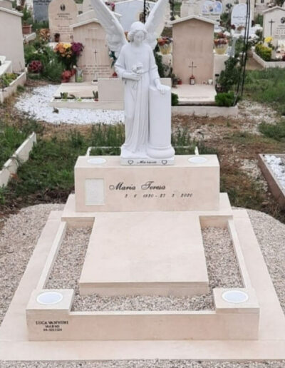 Monumentino funerario statua angelo
