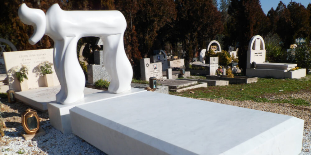 Monumentini ebraici cimiteri